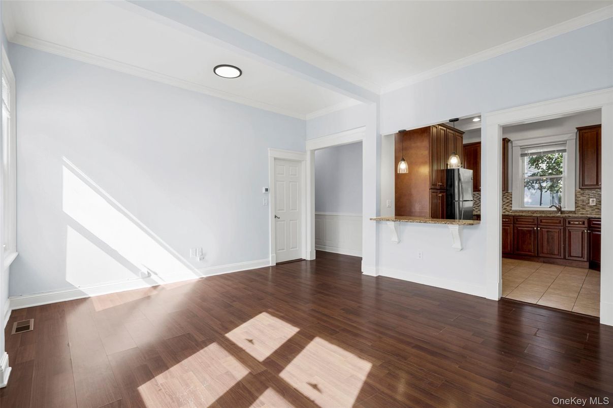 Empty room, Interior, Kitchen, Recessed Lighting, Wood Texture Flooring