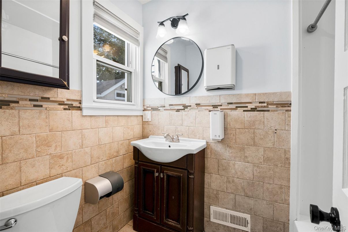 Bathroom, Interior, Stone Walls