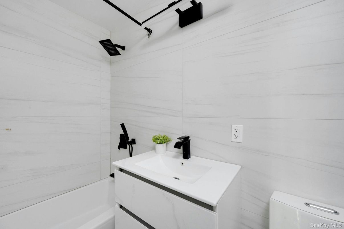 Bathroom, Interior, Marble Walls