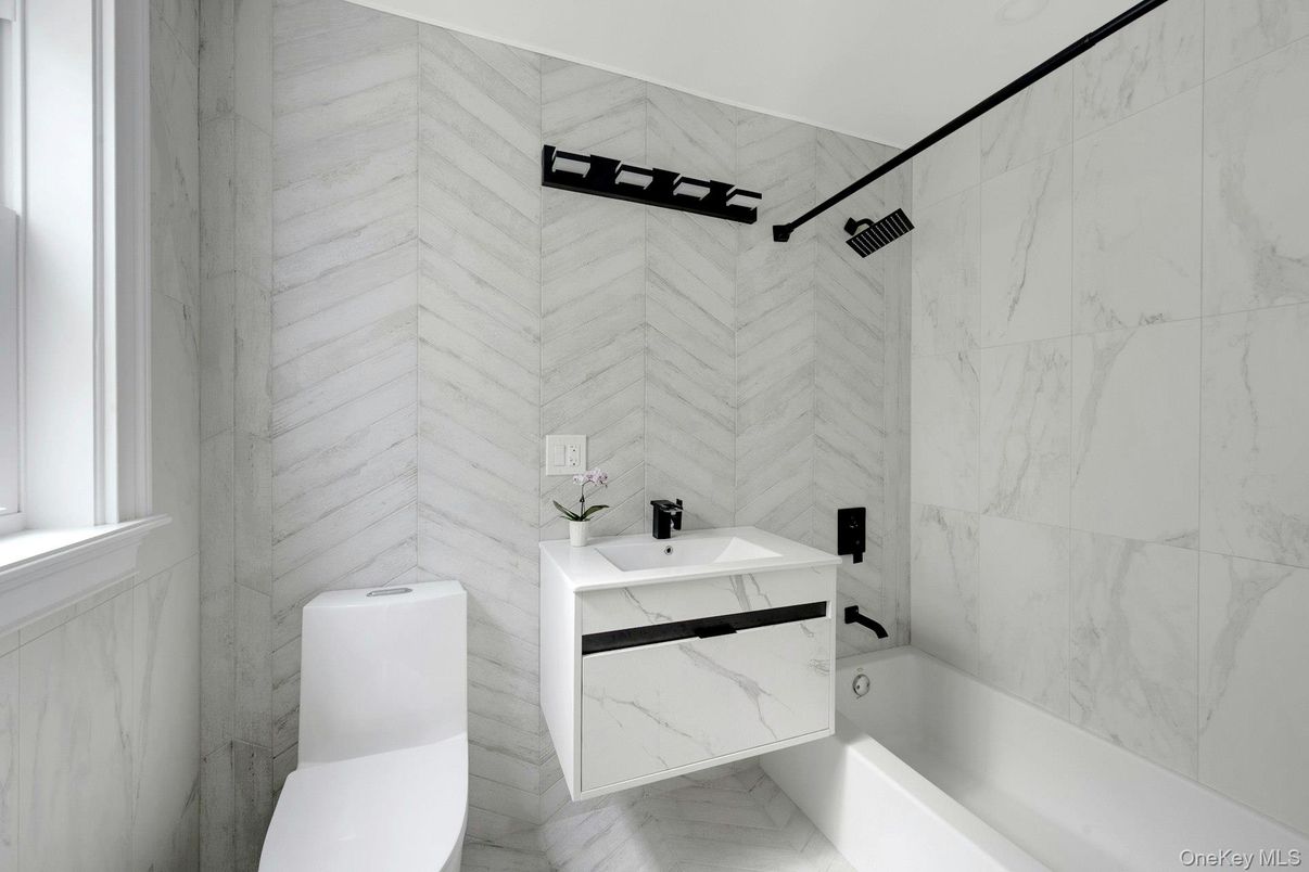 Bathroom, Interior, Marble, Marble Walls