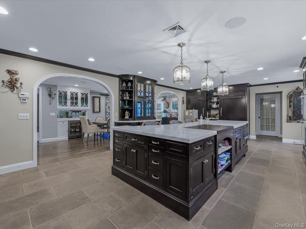 Dining room, Interior, Kitchen, Pendant Lights, Recessed Lighting