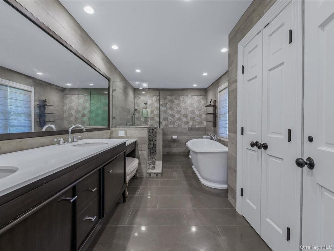 Bathroom, Dual Sink Vanities, Free Standing Baths, Glass Shower, Interior, Recessed Lighting
