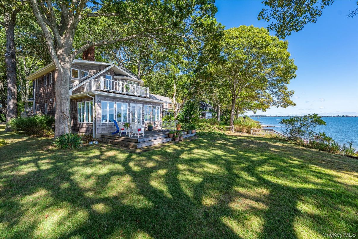 Backyard, Exterior, Water