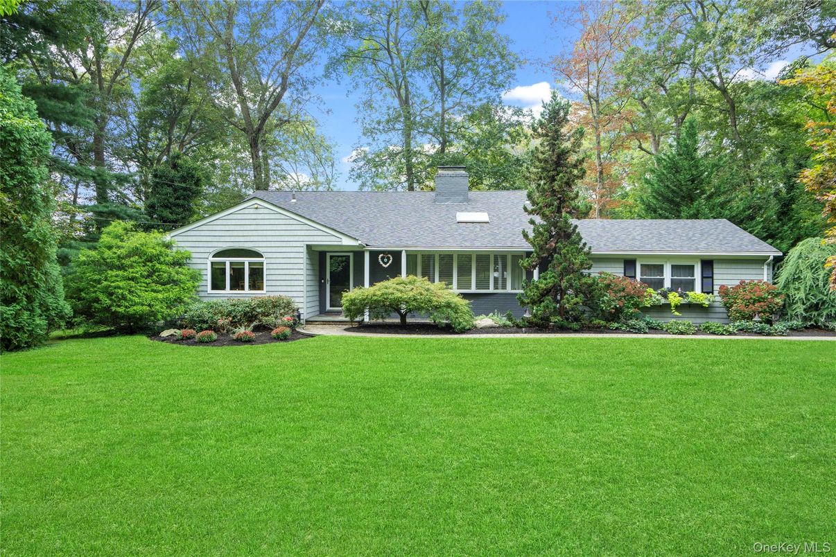 Backyard, Exterior, Facade, Ranch