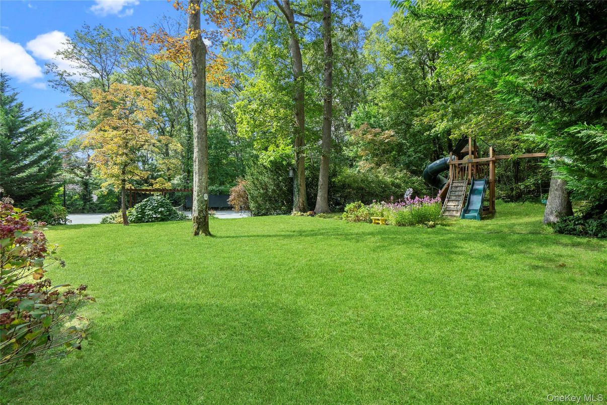 Backyard, Exterior, Playground