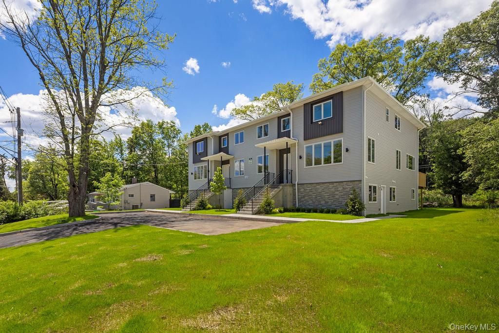 Attached, Backyard, Exterior, Facade, Rowhouse