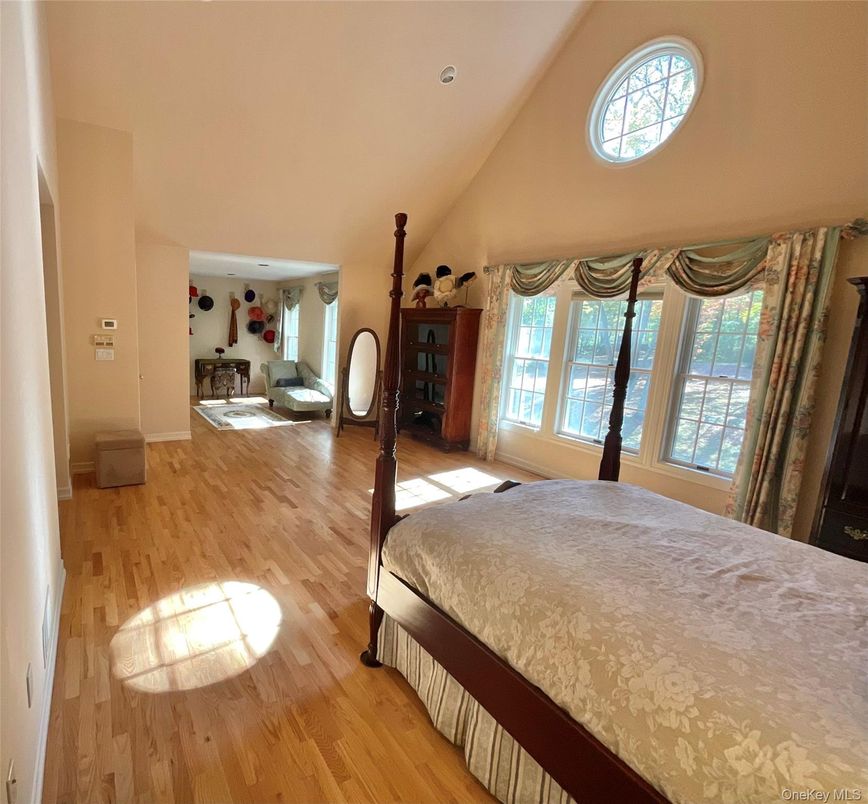 Bedroom, Interior, Water, Wood Texture Flooring