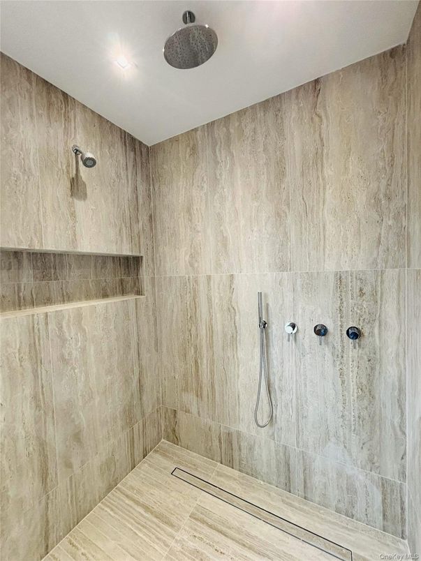 Bathroom, Interior, Recessed Lighting, Wood Texture Flooring