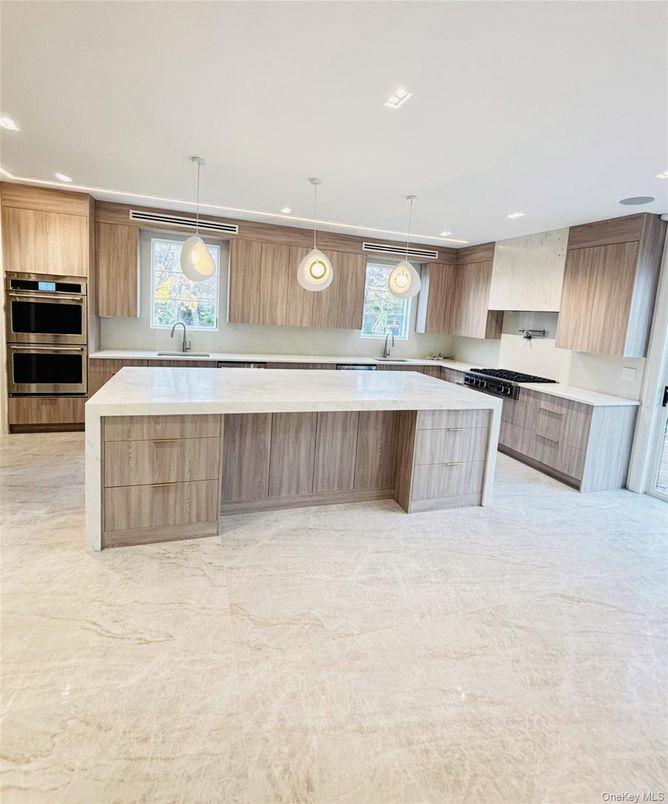 Interior, Kitchen, Pendant Lights, Recessed Lighting, Stainless Steel Appliances