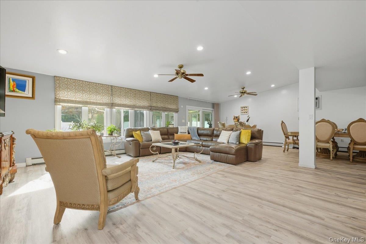 Dining room, Interior, Living room, Recessed Lighting, Wood Texture Flooring