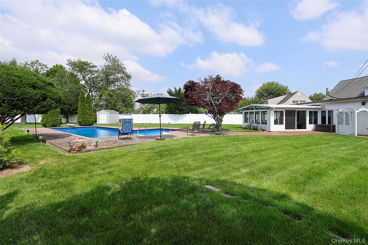 Backyard, Exterior, Pool