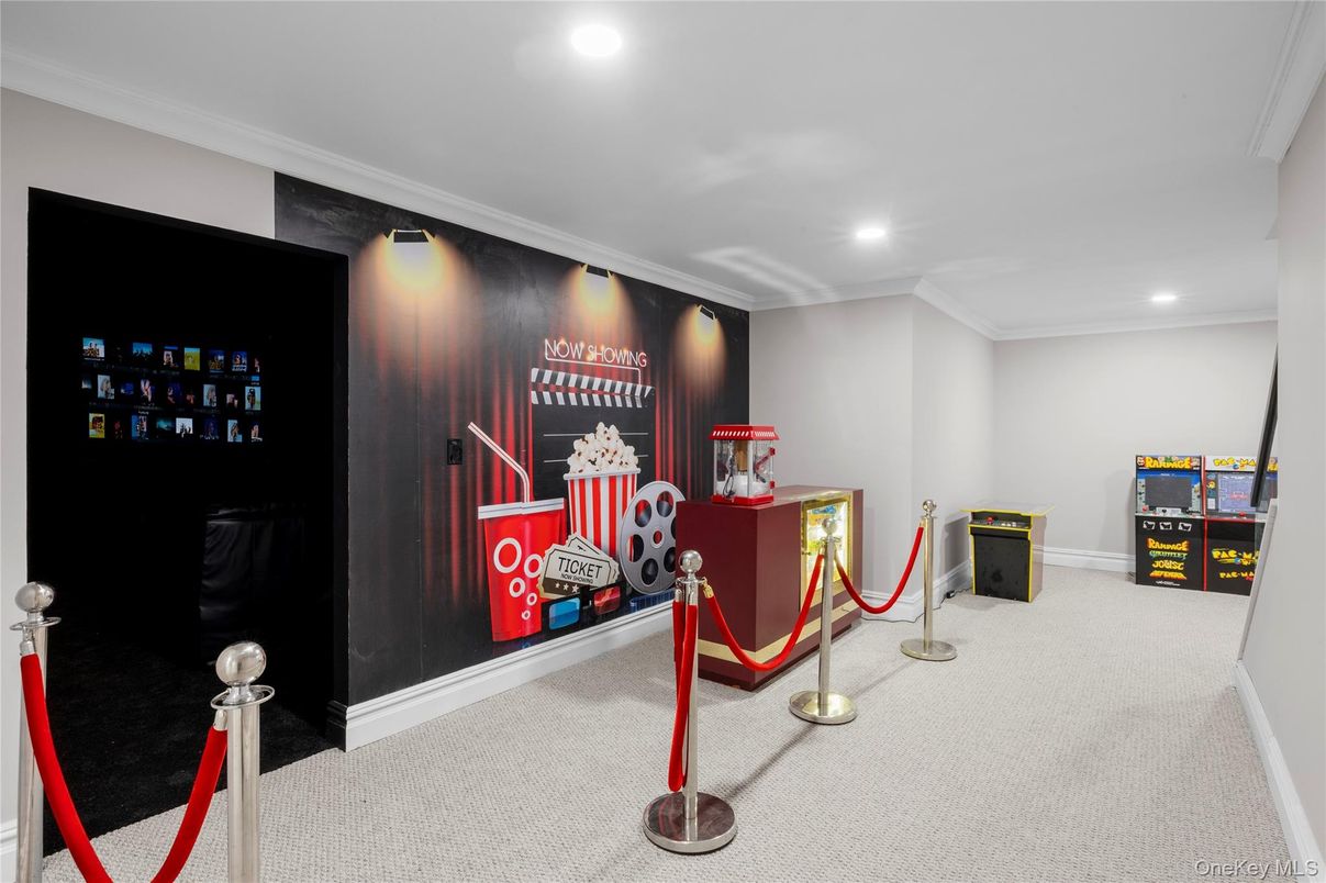 Interior, Recessed Lighting