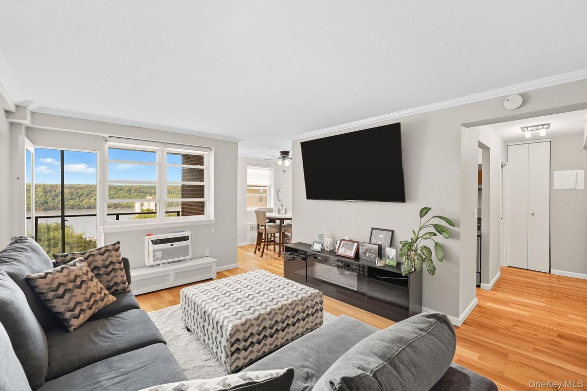 Dining room, Interior, Living room, Water, Wood Texture Flooring