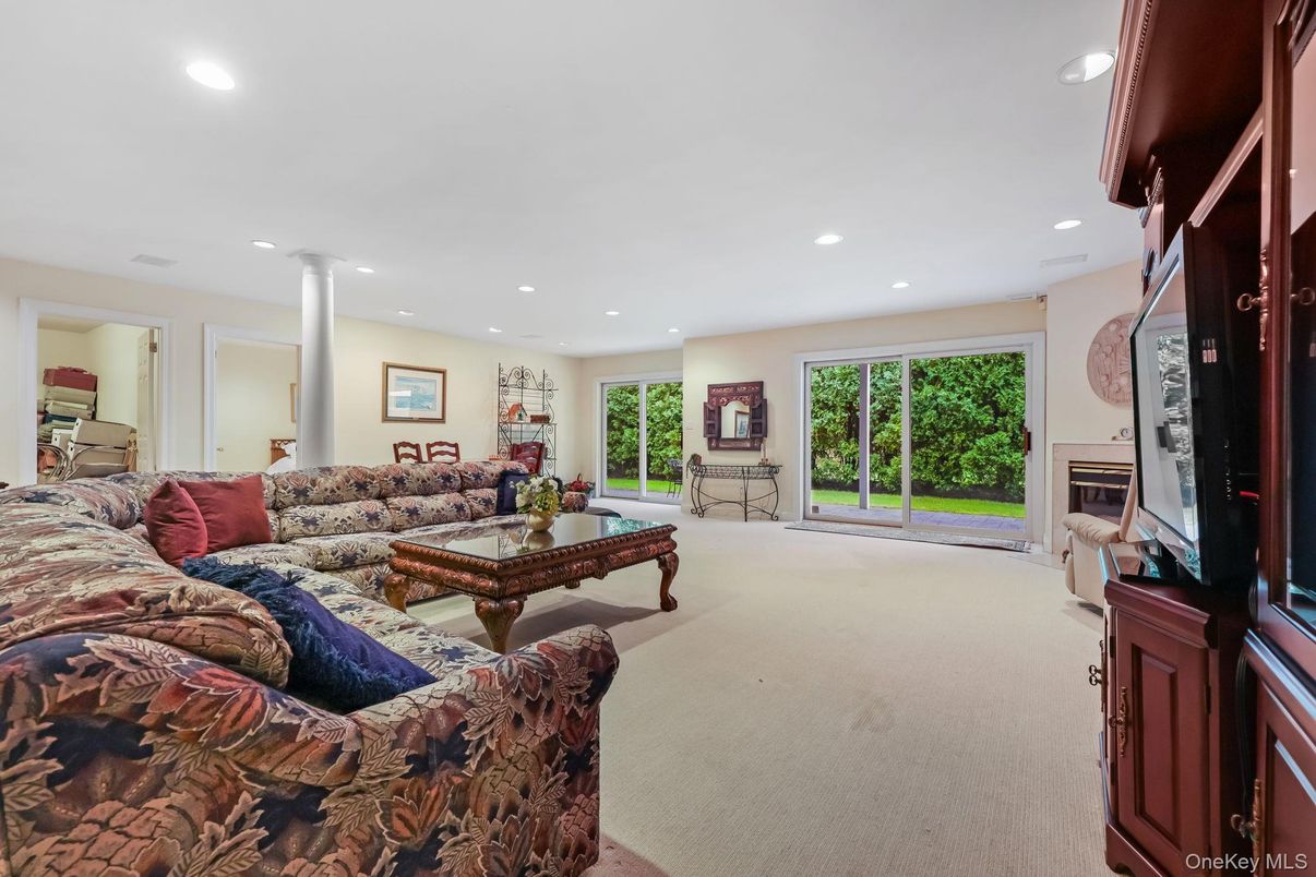 Interior, Living room, Recessed Lighting