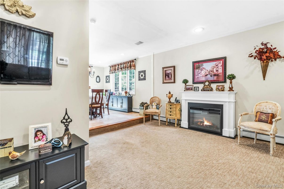 Fireplace, Interior, Recessed Lighting