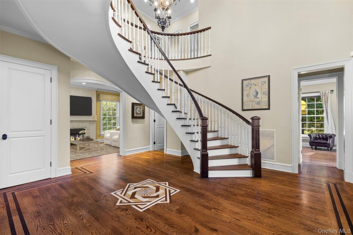 Chandelier, Fireplace, Interior, Recessed Lighting, Wood Texture Flooring