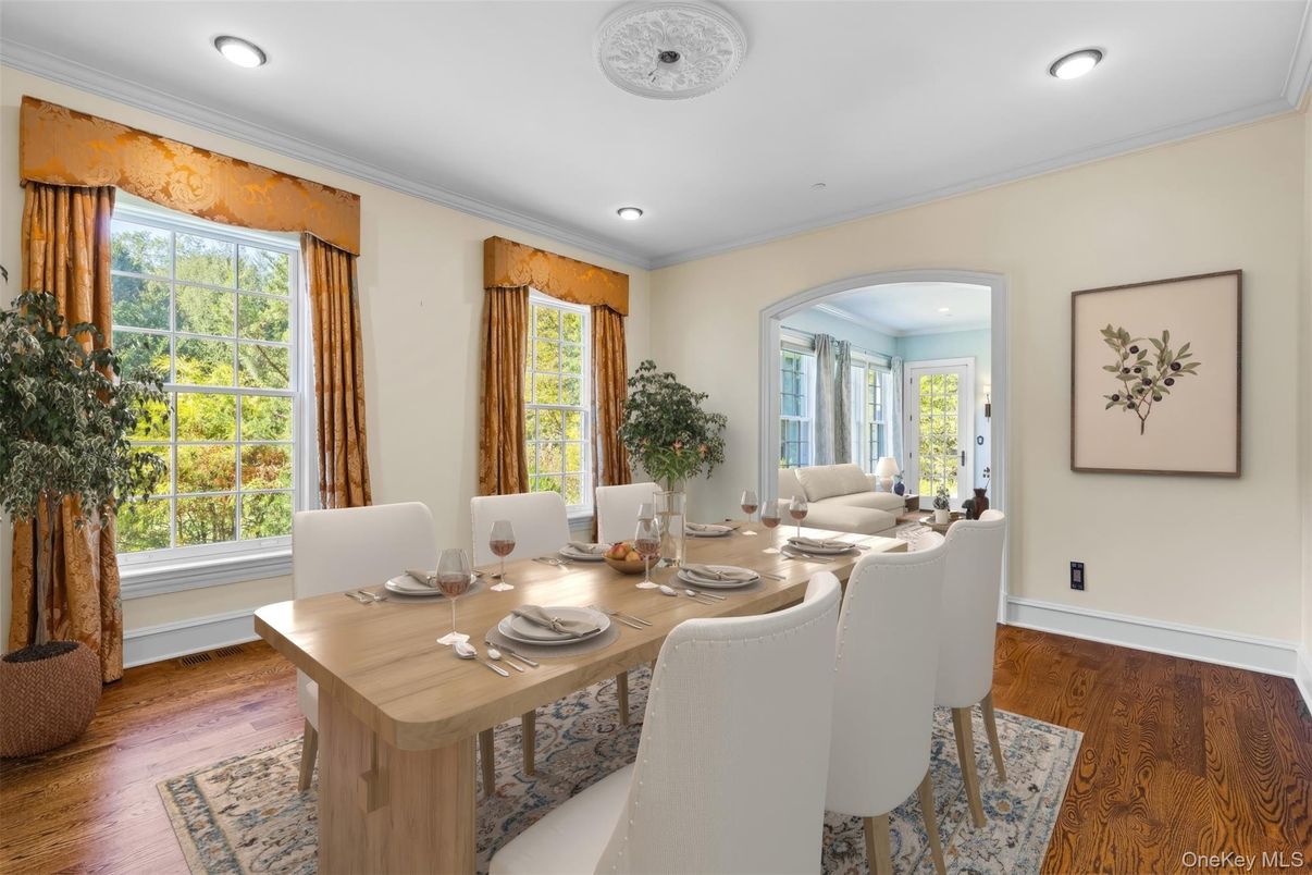 Dining room, Interior, Recessed Lighting, Wood Texture Flooring