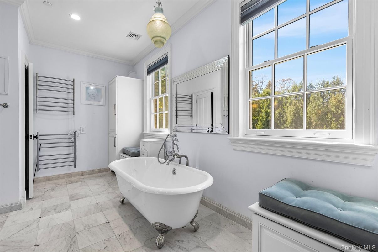 Bathroom, Free Standing Baths, Interior, Marble, Recessed Lighting