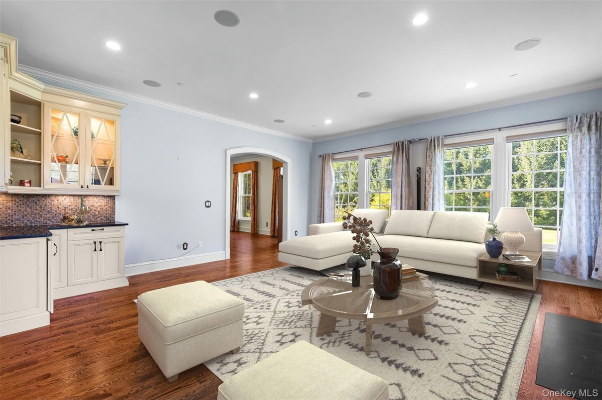 Interior, Living room, Recessed Lighting, Wood Texture Flooring