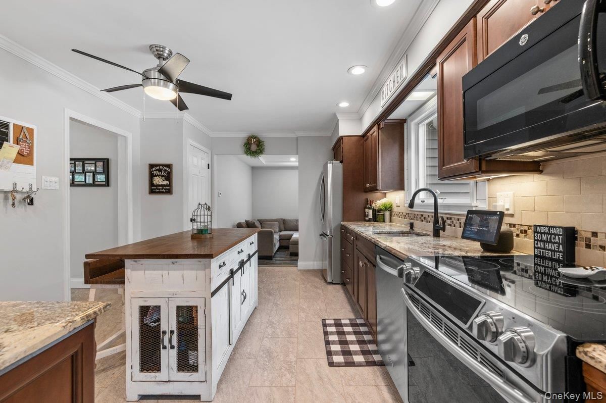 Interior, Kitchen, Recessed Lighting