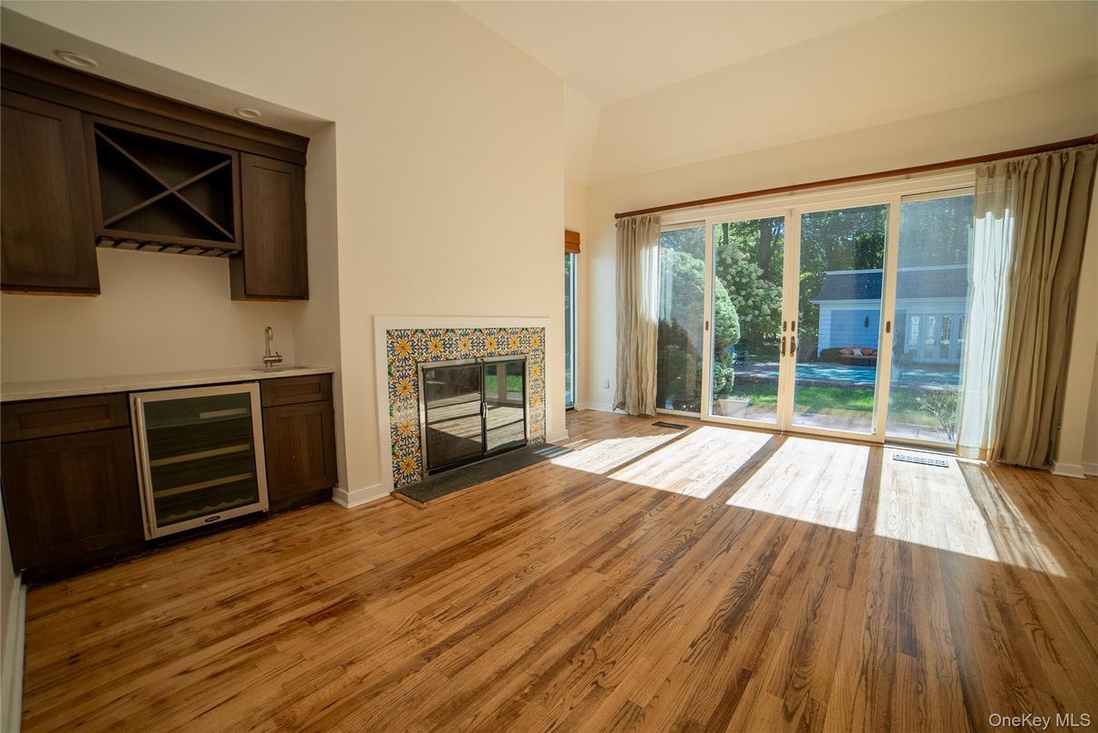 Empty room, Fireplace, Interior, Wood Texture Flooring