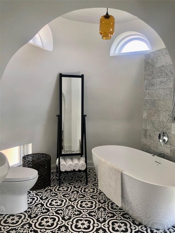 Bathroom, Free Standing Baths, Interior, Marble Walls