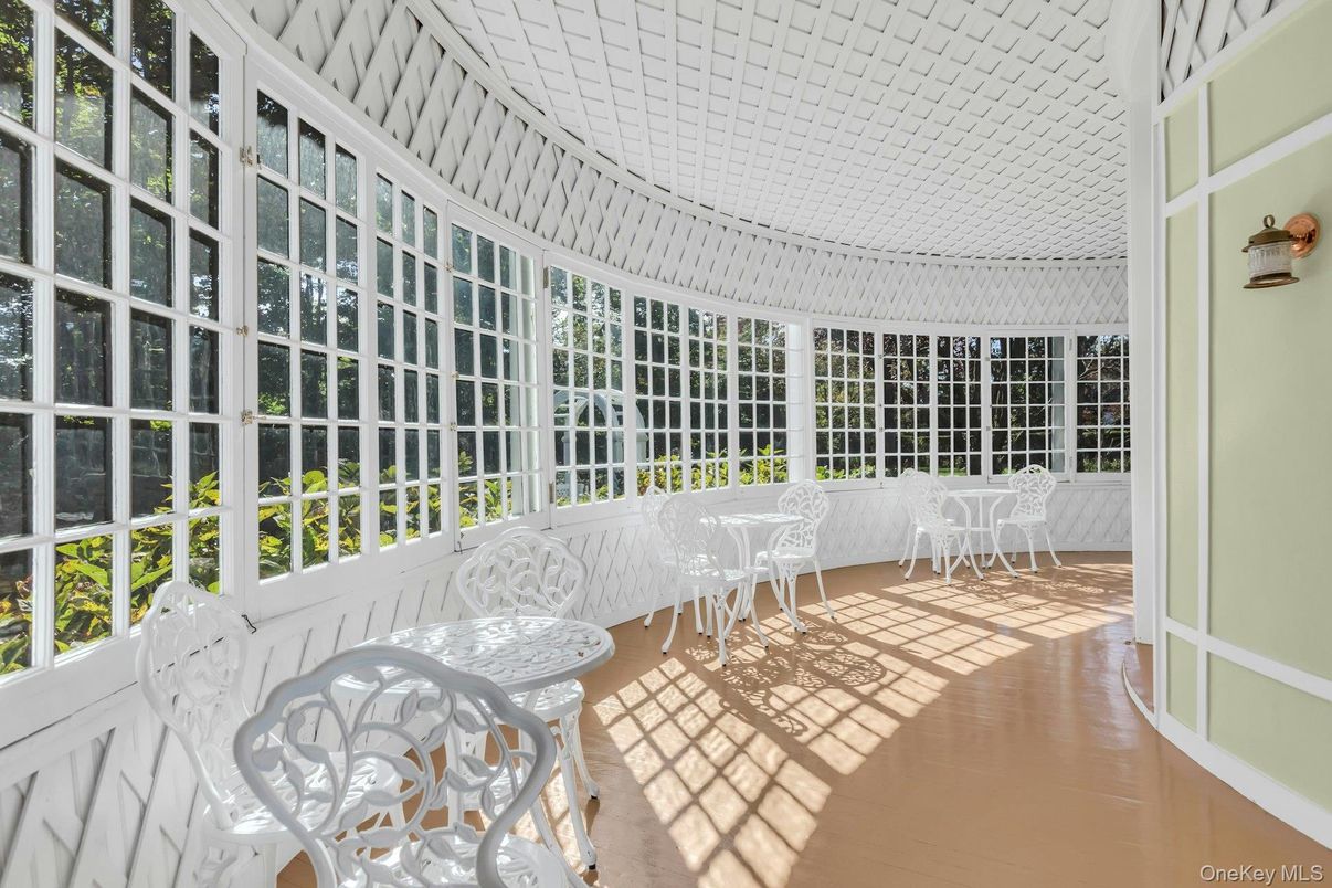 Interior, Sun Room, Wood Texture Flooring