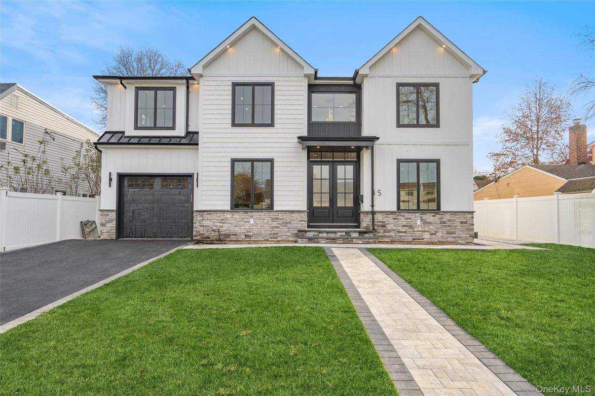 DE Listing image placeholder