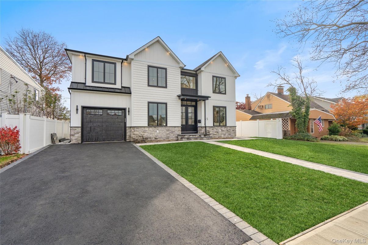 DE Listing image placeholder