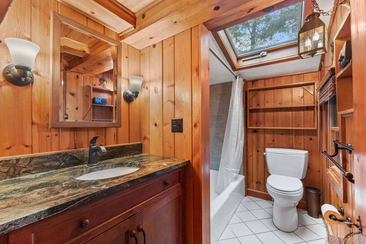 Bathroom, Interior, Wooden Ceilings, Wooden Walls
