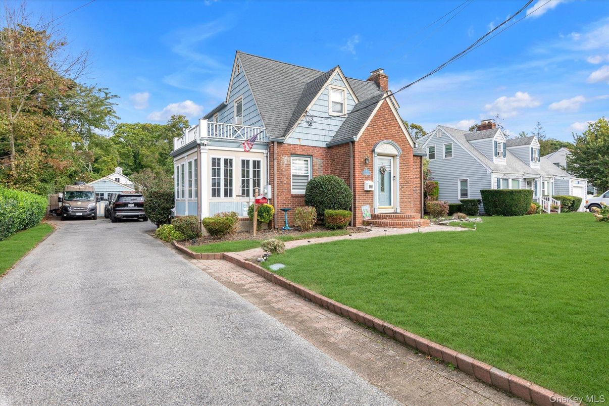 Exterior, Facade, Brick Facade, Tudor Revival