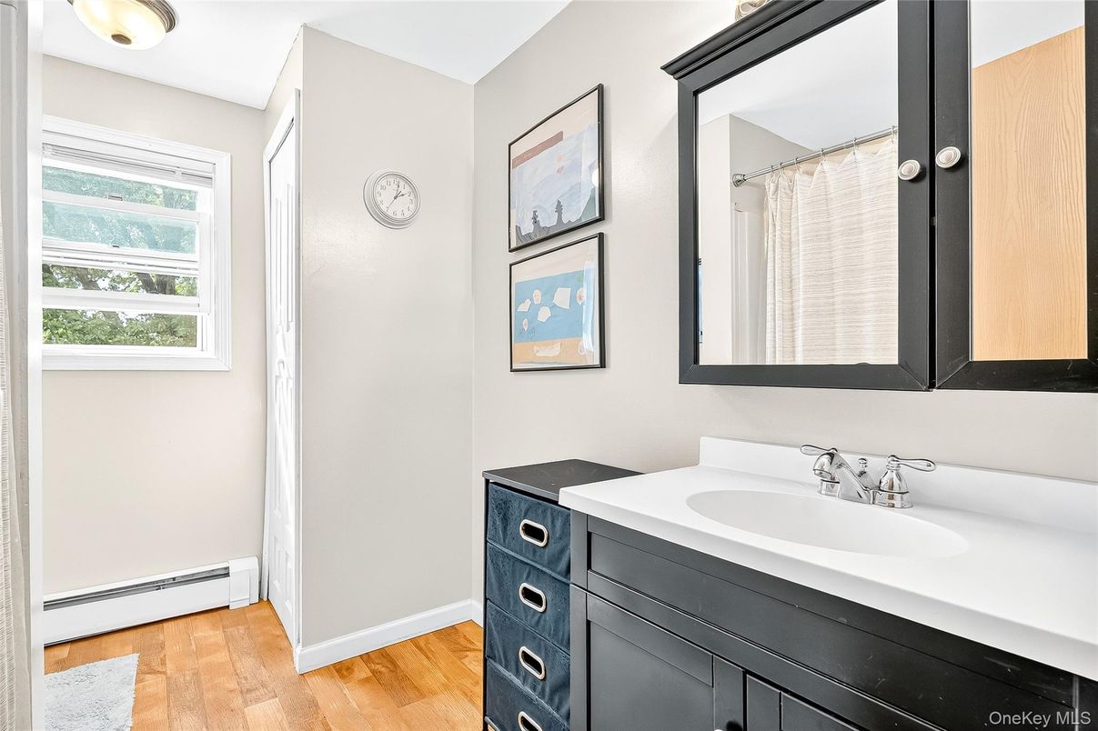 Bathroom, Interior, Wood Texture Flooring