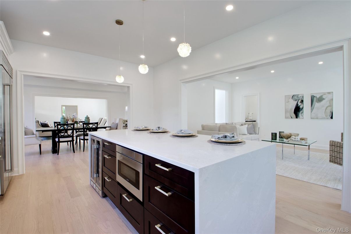Dining room, Interior, Pendant Lights, Recessed Lighting, Wood Texture Flooring