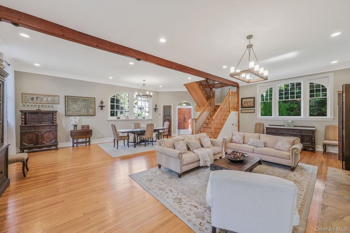 Chandelier, Dining room, Interior, Living room, Recessed Lighting, Wooden Beams, Wood Texture Flooring