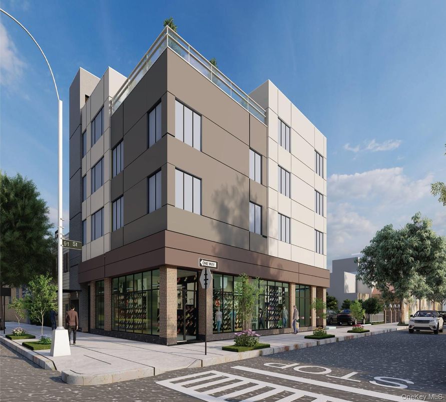 Exterior, Facade, Highrise