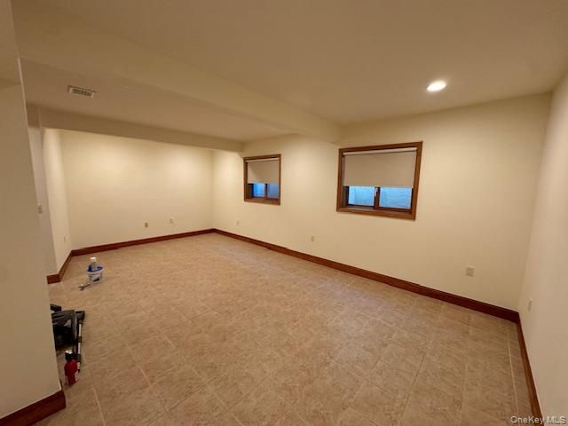 Empty room, Interior, Recessed Lighting