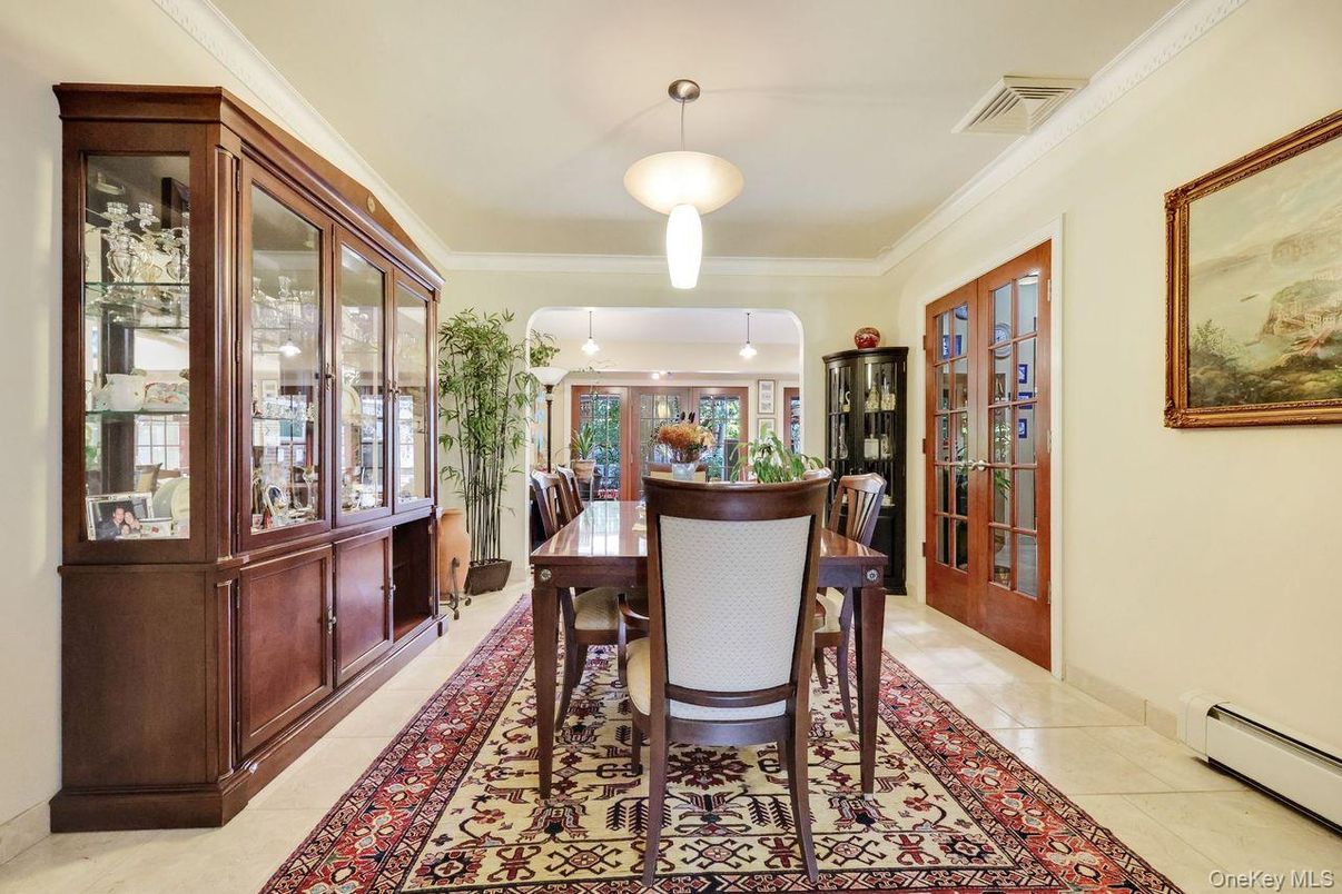 Dining room, Interior, Pendant Lights