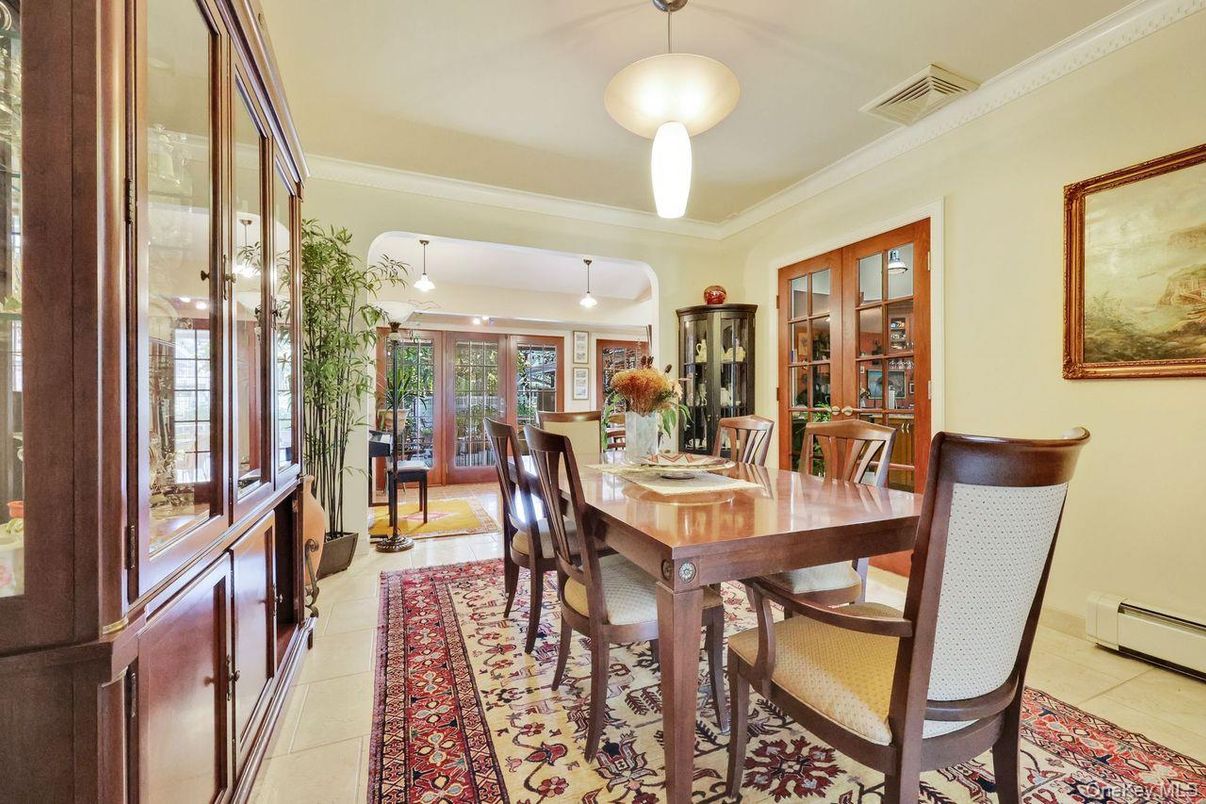 Dining room, Interior, Pendant Lights