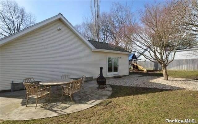 Backyard, Exterior, Playground