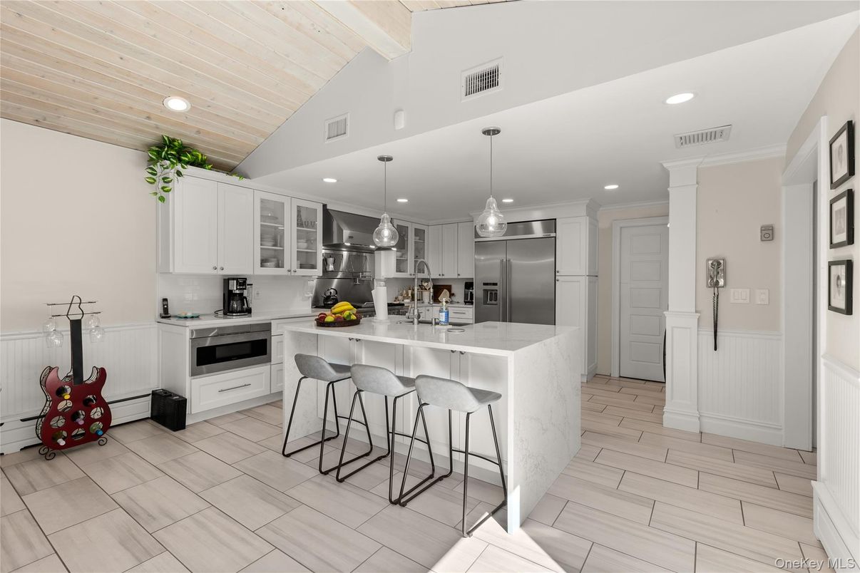 Interior, Kitchen, Pendant Lights, Recessed Lighting, Stainless Steel Appliances, Wooden Ceilings