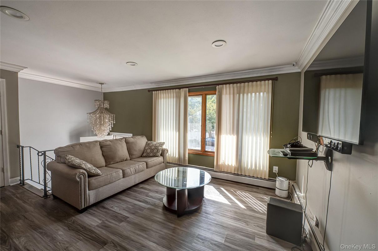 Chandelier, Interior, Living room, Recessed Lighting, Wood Texture Flooring