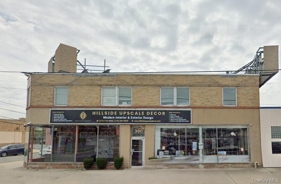 Exterior, Facade, Condo Building