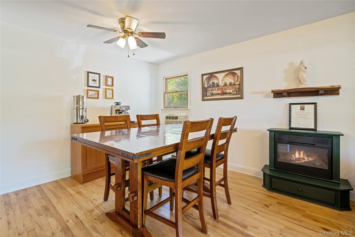 Dining room, Fireplace, Interior, Wood Texture Flooring