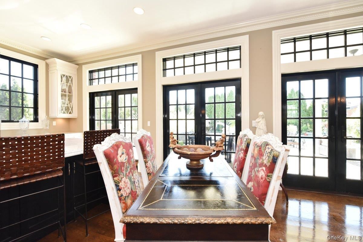 Dining room, Interior, Recessed Lighting, Wood Texture Flooring