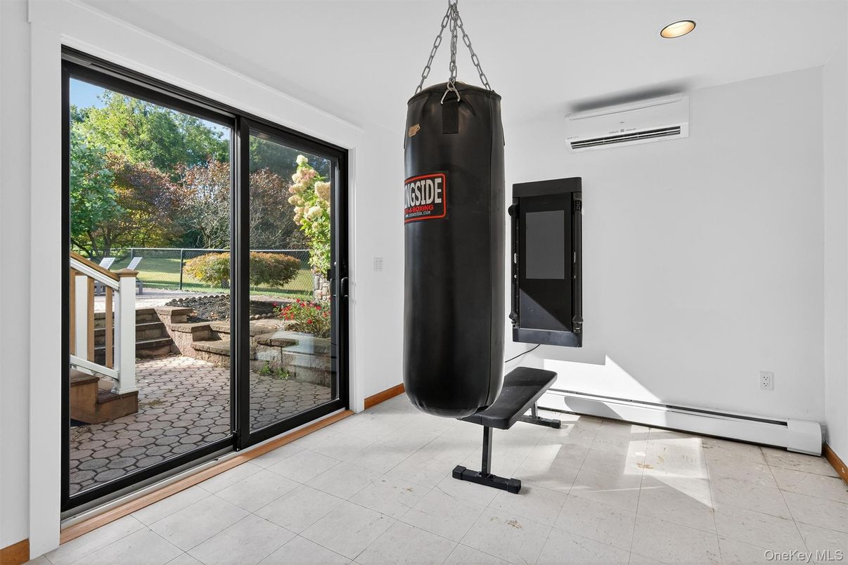 Fitness Equipment, Interior, Recessed Lighting