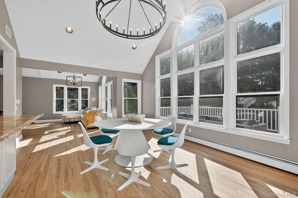 Dining room, Interior, Recessed Lighting, Sun Room, Wood Texture Flooring