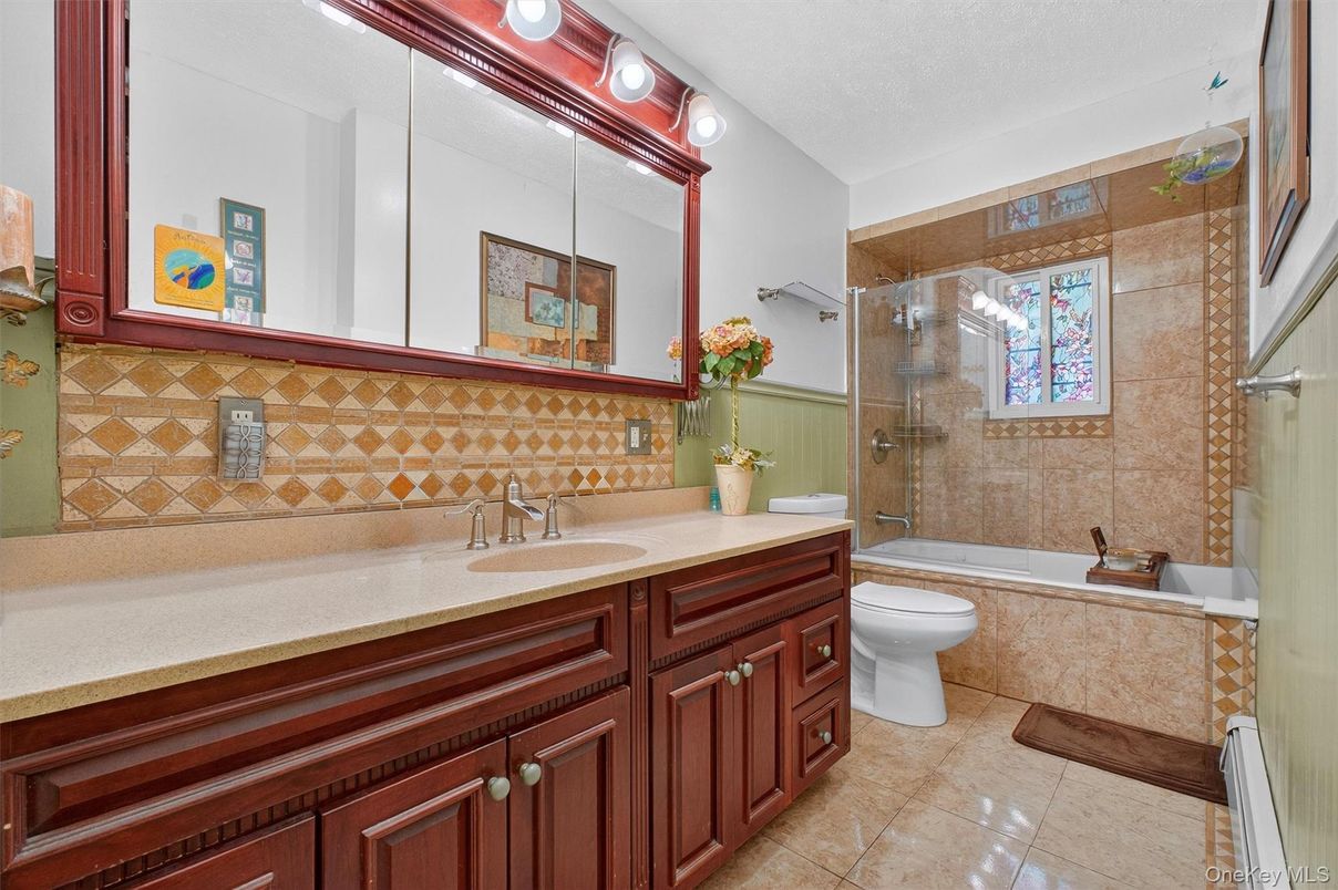 Bathroom, Dual Sink Vanities, Glass Shower, Interior