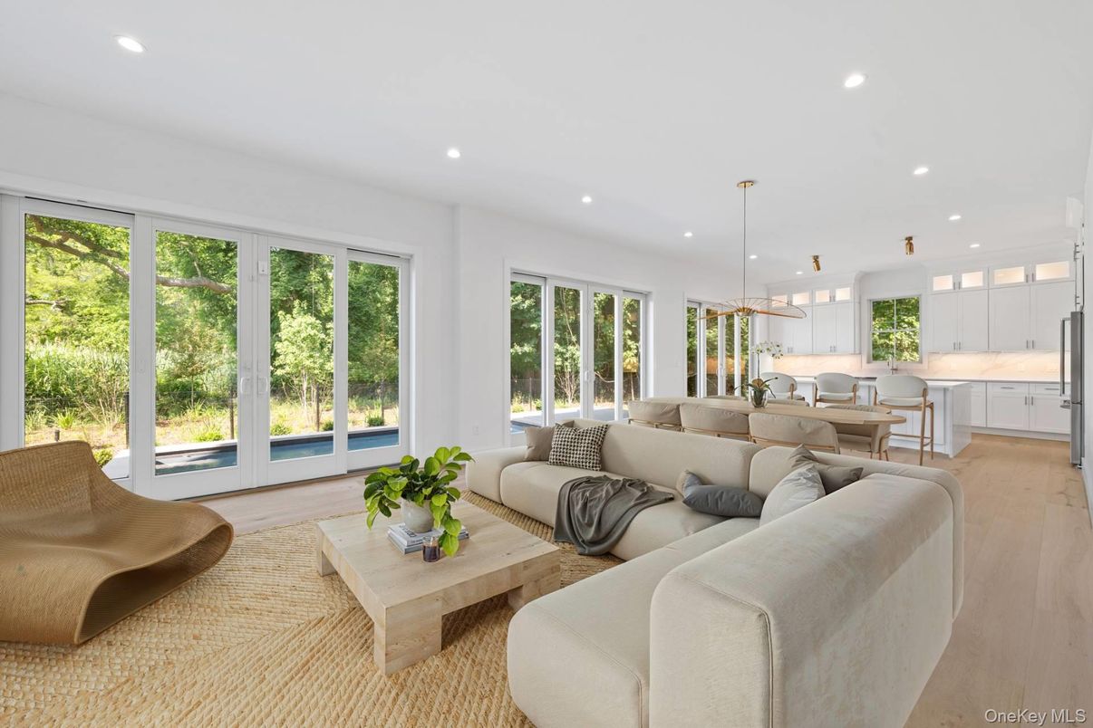 Dining room, Interior, Kitchen, Living room, Pendant Lights, Recessed Lighting, Wood Texture Flooring