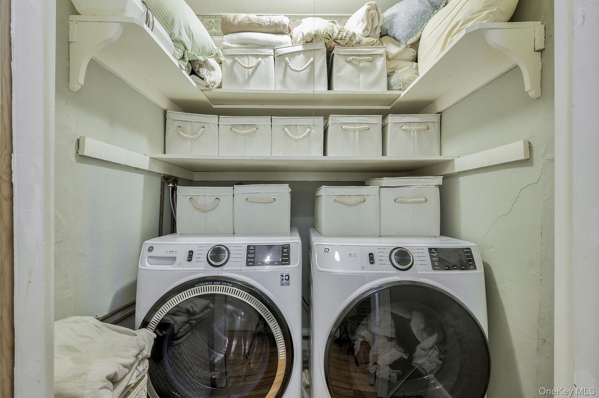 Interior, Utility Closets, Washer