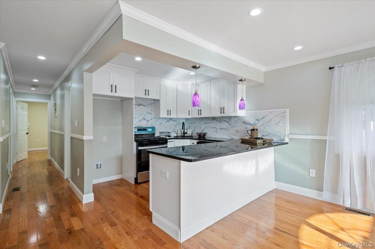 Interior, Kitchen, Marble Walls, Recessed Lighting, Wood Texture Flooring